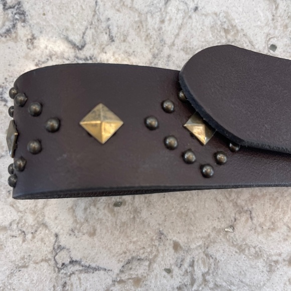 Gap Brown Belt with studs - Picture 4 of 10